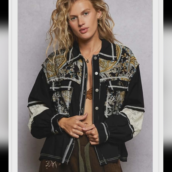 POL Jackets & Blazers - New POL Black and Gold Embroidered Jean Jacket